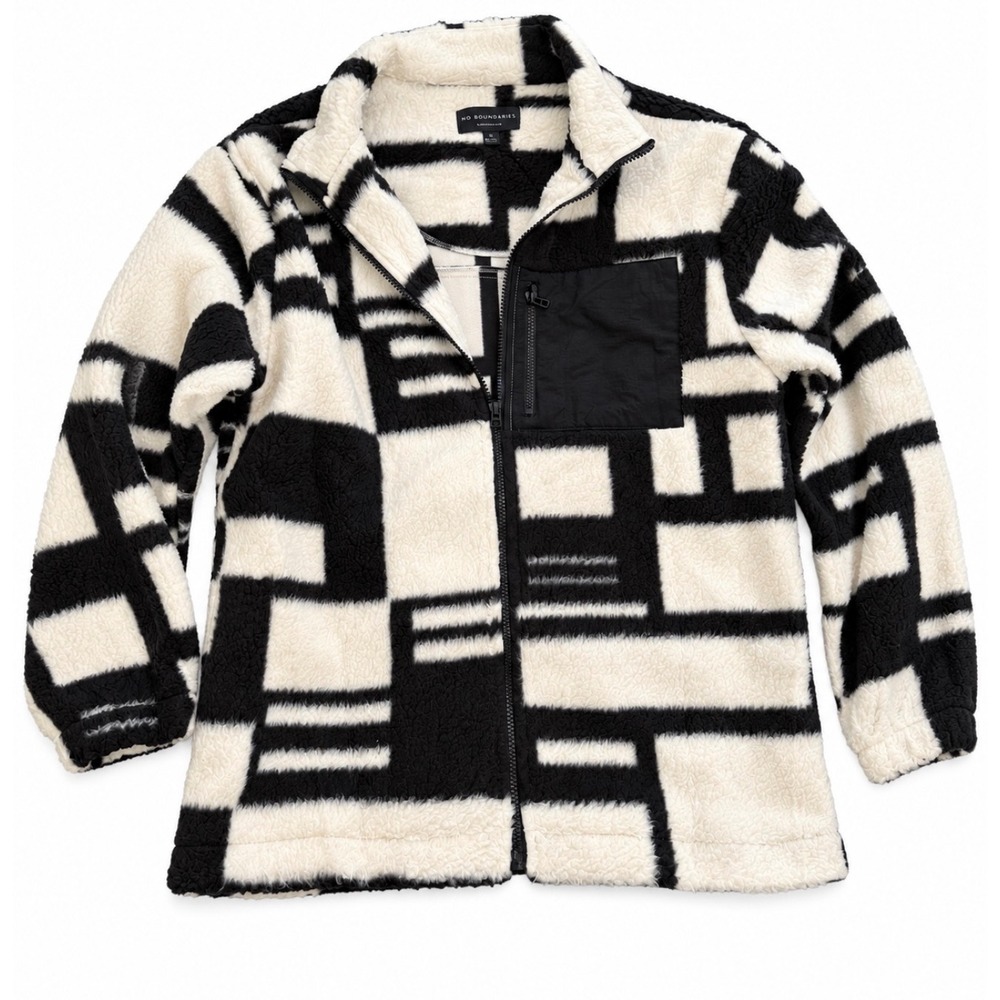 No Boundaries Sherpa Fleece Jacket Womens sz M Black White NWT Geometric Zip Up